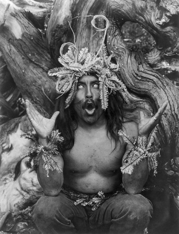 586px-Hamatsa_shaman2.jpg